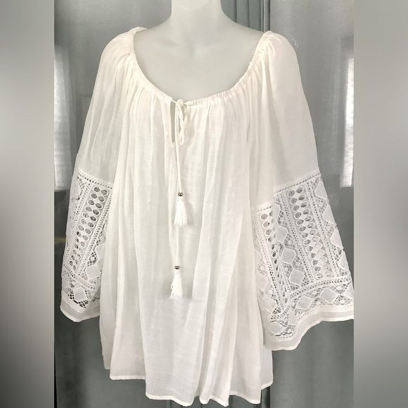 Est.1946 Tops - EST.1946 Women’s White Peasant Style Blouse